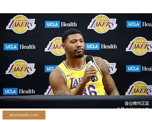 湖人队记者透露斯马特放弃540万球员选项 多支球队或以中产特例争抢